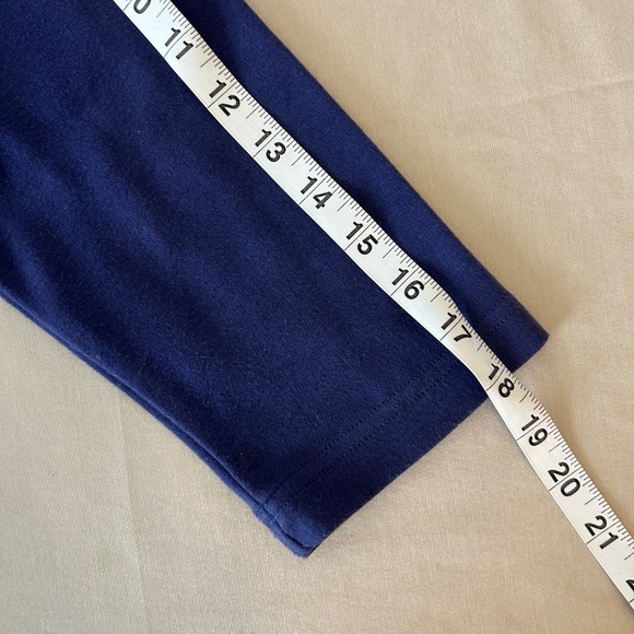 Women’s Ultra Soft Brand Navy Blue 3/4 Length Sleeves w/ Buttons | Size Large - Picture 8 of 10